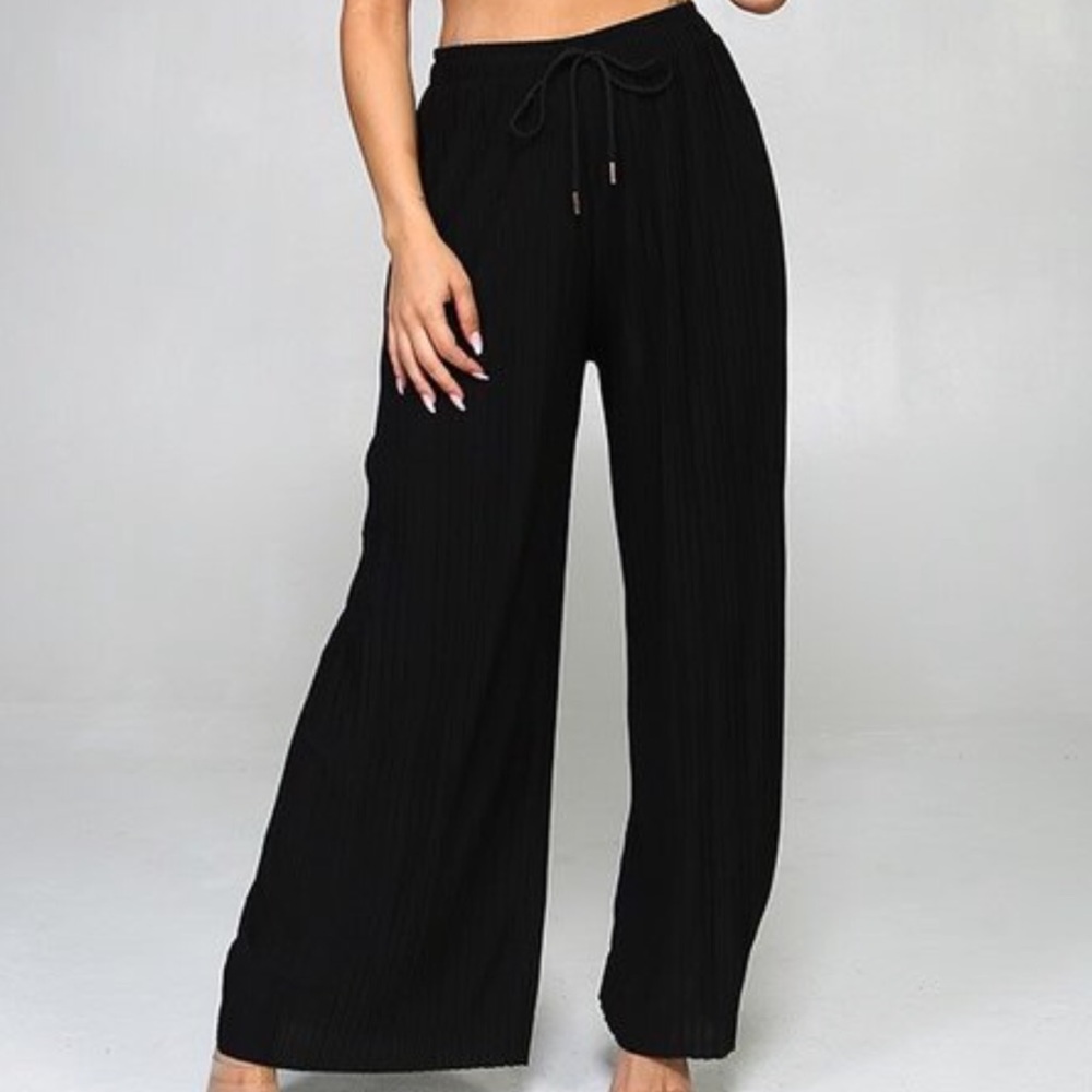High Rise Wide Leg Pants - Picture 2 of 3